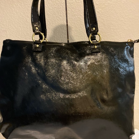 Coach Poppy Daisy Black Patent Leather Shoulder Bag - Picture 8 of 13